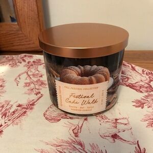 Kirkland’s Festival Cake Walk Candle
